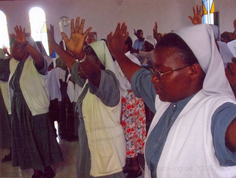 076 inzegening kapel Himbi 18.10.jpg